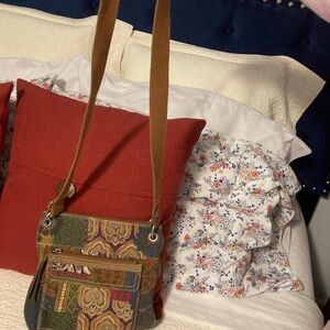 Source Unknown Multicolor Patchwork Crossbody with Tan Strap